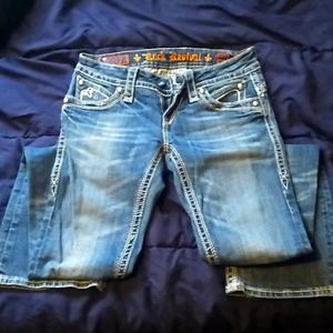 Rock Revival Jeans. Light wash